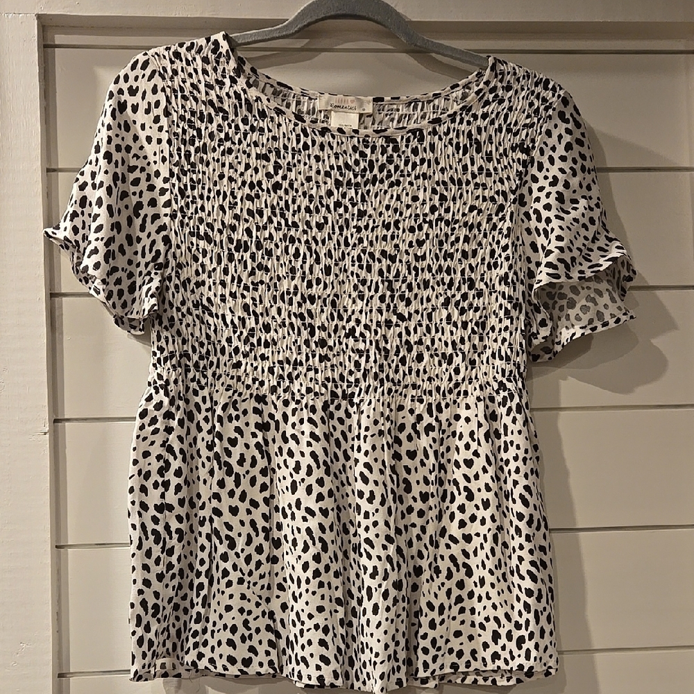 Women's Black and White Smocked Top
